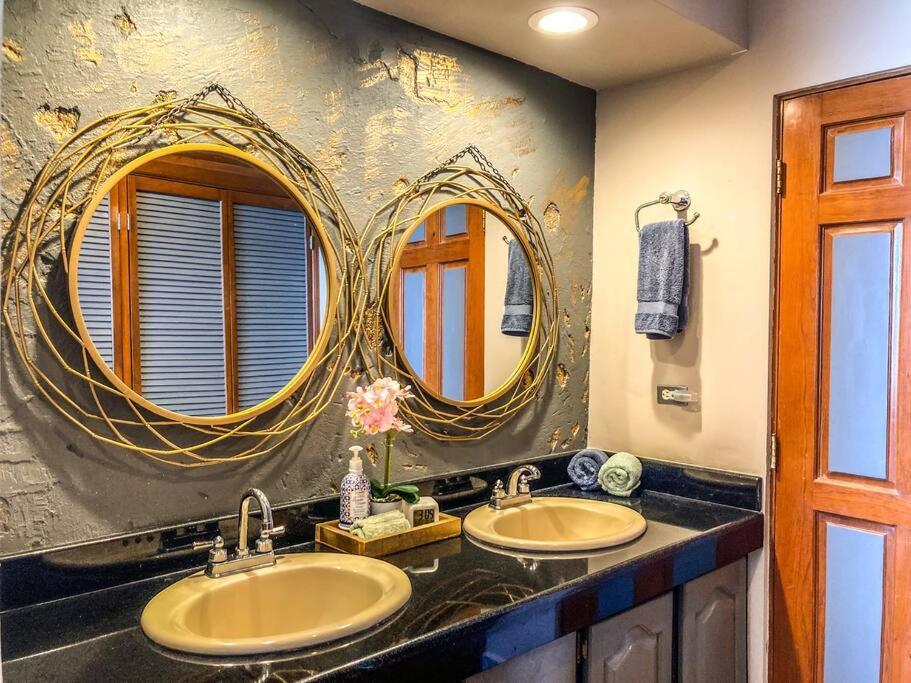 Condo En La Playa, Vista Espectacular ! Ла Пас Екстериор снимка